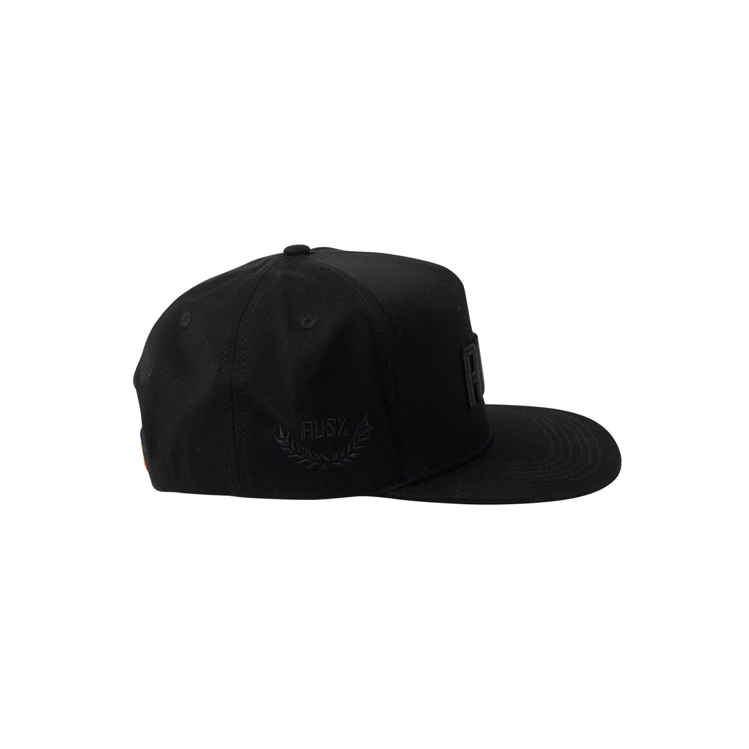 AUSX 25 BLACK ON BLACK HAT
